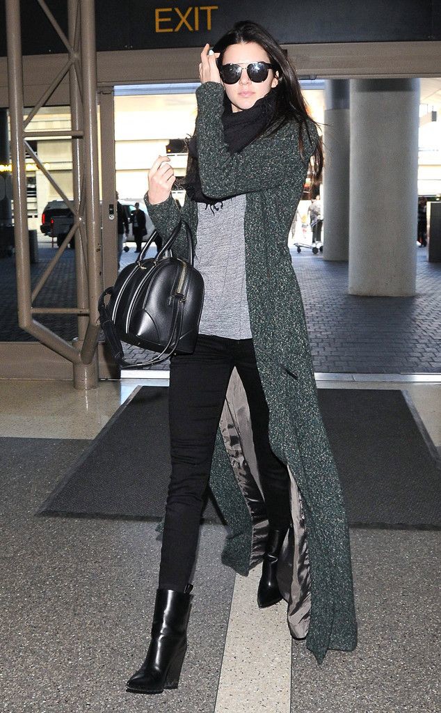 kendall jenner airport outfit