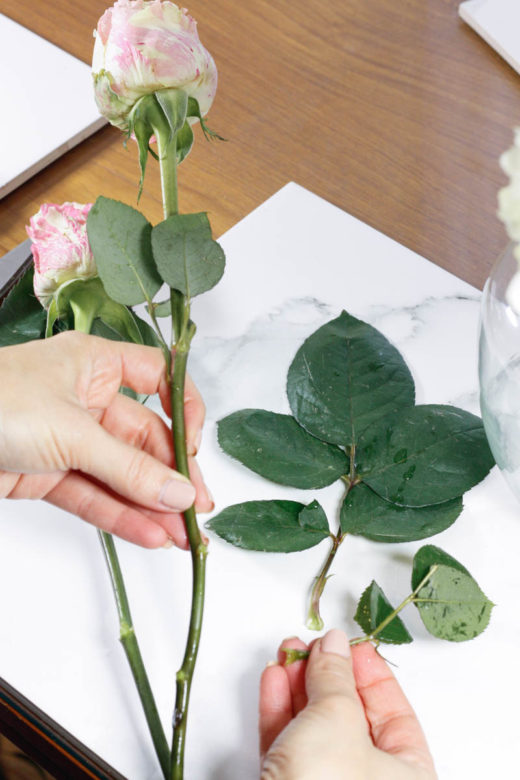 How to Arrange Flowers Like a Pro - Quartz & Leisure